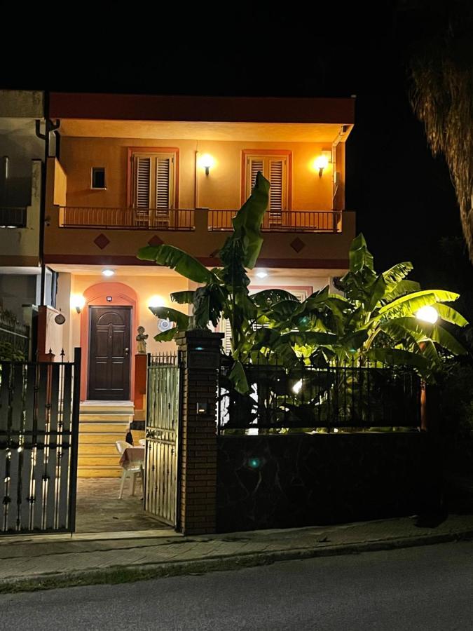 Residence Don Turi Villafranca Tirrena Exterior photo